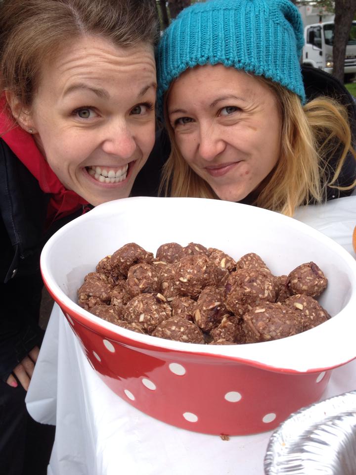 Boules d'énergie collation Hilo santé course courir workout entrainement alimentation snack rapide chocolat beurre d'arachide amande noix de coco grenoble